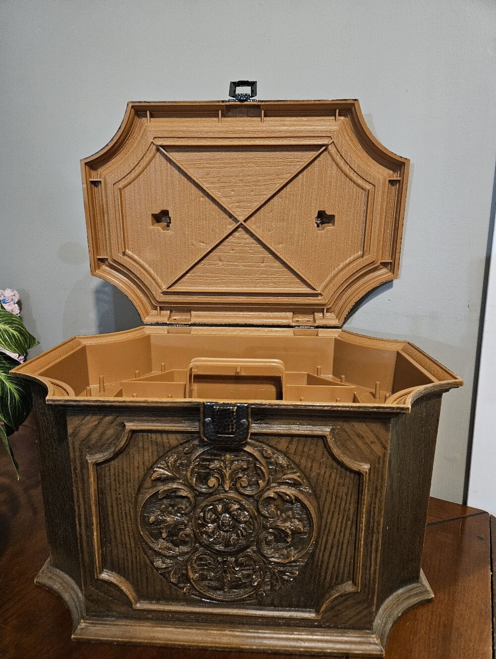 Vintage MCM Max Klein Faux Wood Look Sewing Box